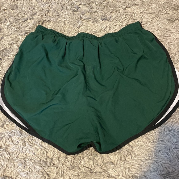 Nike Dri-Fit Green Shorts - Picture 2 of 3